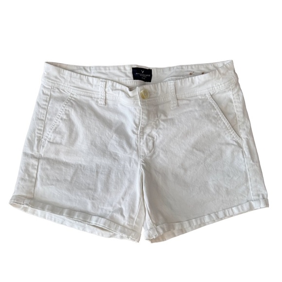 American Eagle White Stretch Midi Shorts Sz. 8 - Picture 1 of 6